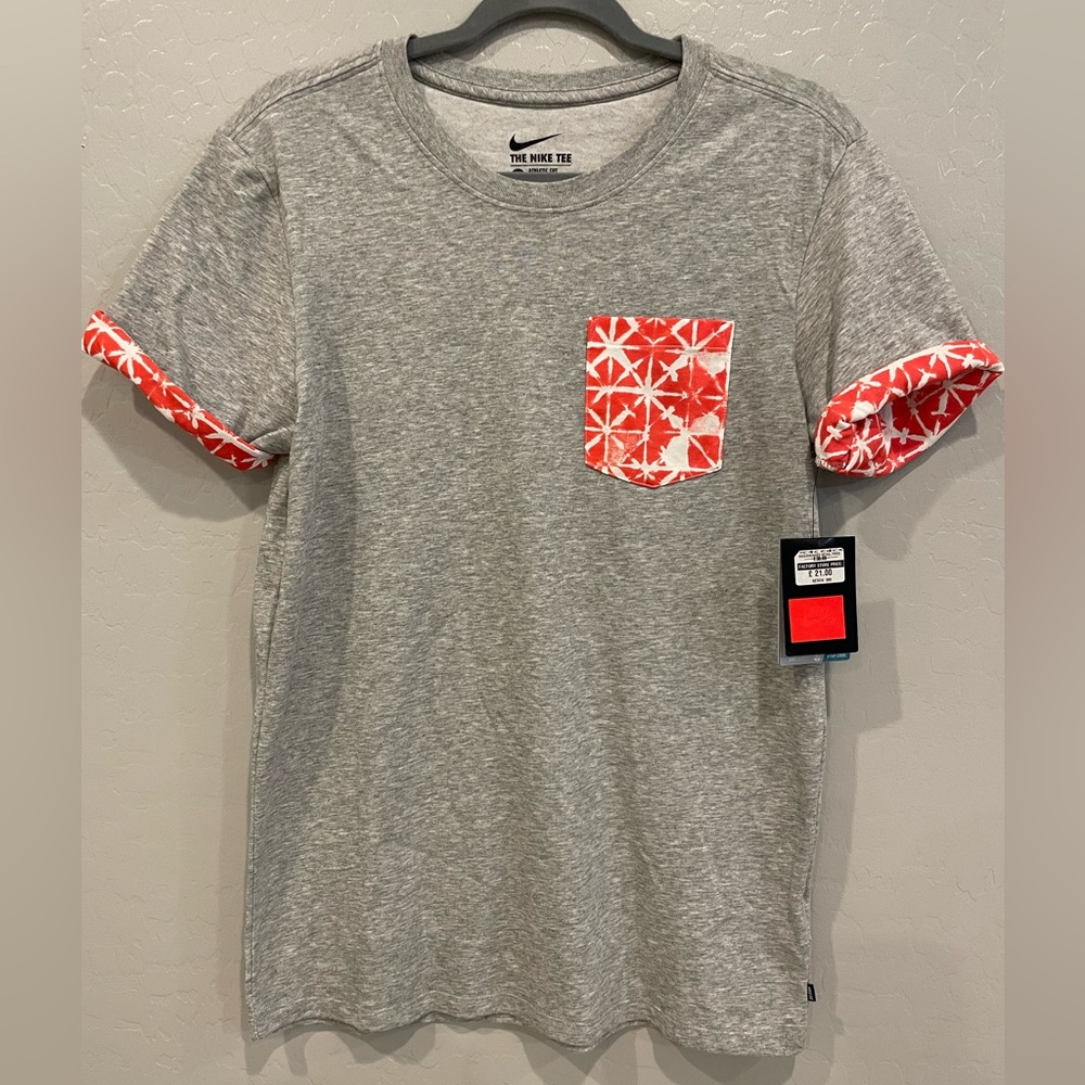 NWT Nike SB Mens Shirt